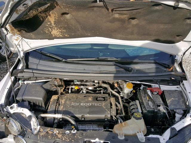 1G1JA5SH4D4111692 - 2013 CHEVROLET SONIC LS WHITE photo 7