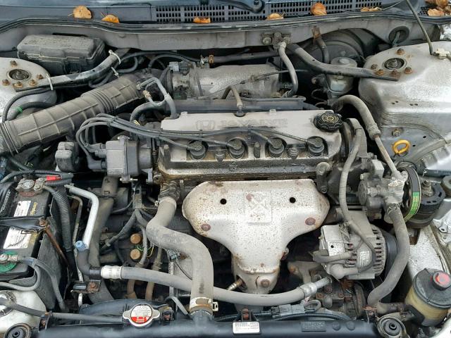 1HGCF86621A036484 - 2001 HONDA ACCORD VAL GRAY photo 7