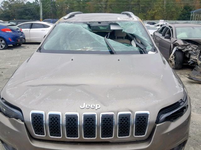 1C4PJLCB1KD206840 - 2019 JEEP CHEROKEE L GRAY photo 9