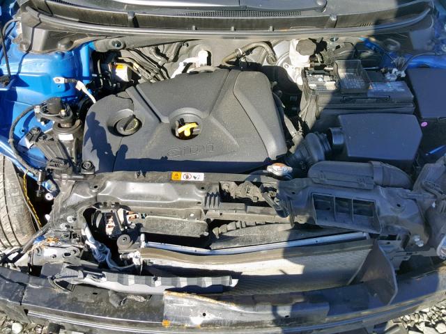 KMHD35LH7HU376699 - 2017 HYUNDAI ELANTRA GT BLUE photo 7