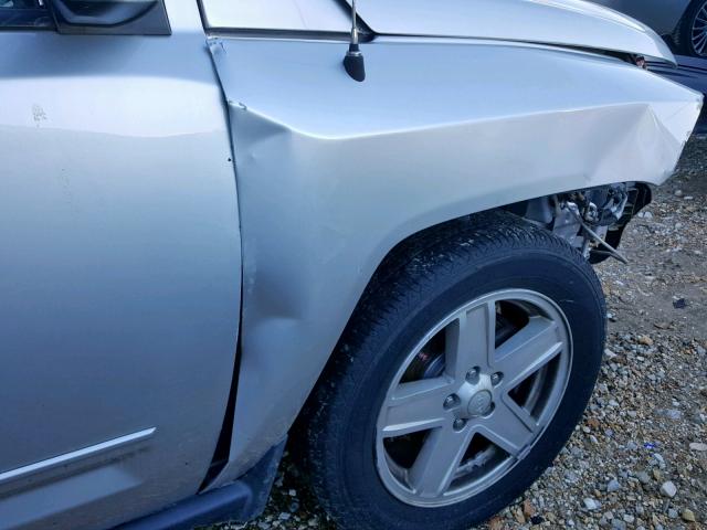 1J4NT4FB2AD591675 - 2010 JEEP COMPASS SP 银色 照片 9