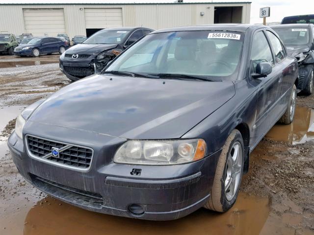 YY1RH592352440429 - 2005 VOLVO S60 2.5T CHARCOAL photo 2