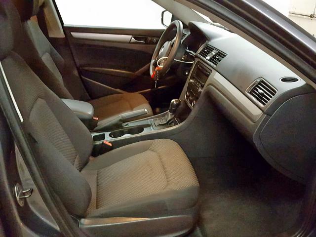 1VWAP7A37DC072414 - 2013 VOLKSWAGEN PASSAT S GRAY photo 5