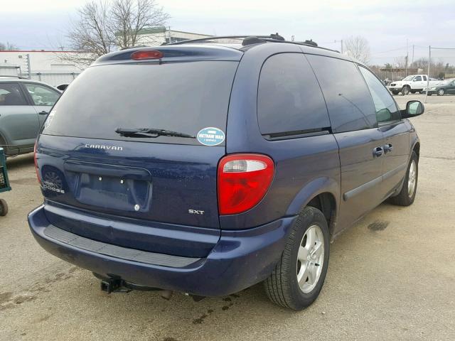 1D4GP45R86B502005 - 2006 DODGE CARAVAN SX BLUE photo 4