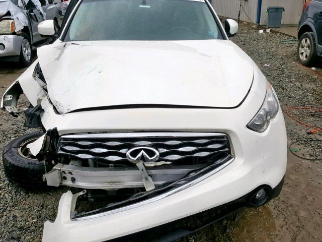 JNRAS18U39M103589 - 2009 INFINITI FX35 WHITE photo 7