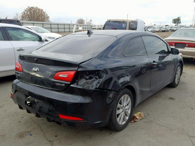 KNAFX6A8XG5658934 - 2016 KIA FORTE EX BLACK photo 4