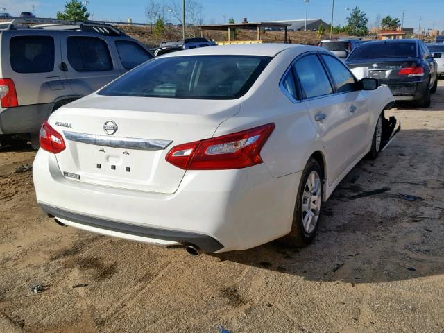 1N4AL3AP5GC205711 - 2016 NISSAN ALTIMA 2.5 WHITE photo 4