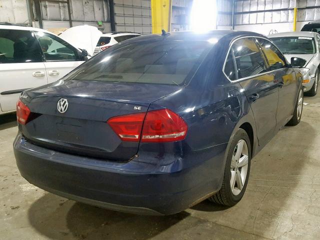 1VWBH7A39CC021366 - 2012 VOLKSWAGEN PASSAT SE BLUE photo 4