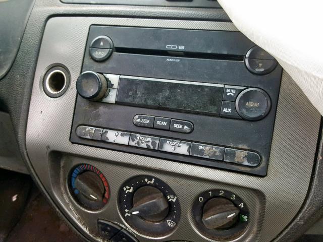 1FAFP34N96W125006 - 2006 FORD FOCUS ZX4 BLACK photo 9