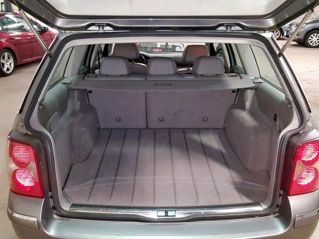 WVWYH63B84E034305 - 2004 VOLKSWAGEN PASSAT GLX 灰色 照片 9