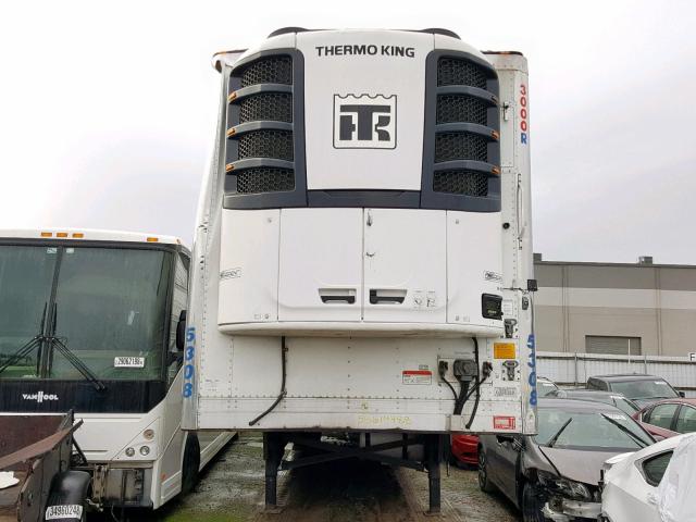 1UYVS2537H2983002 - 2017 UTILITY UTILITY WHITE photo 2