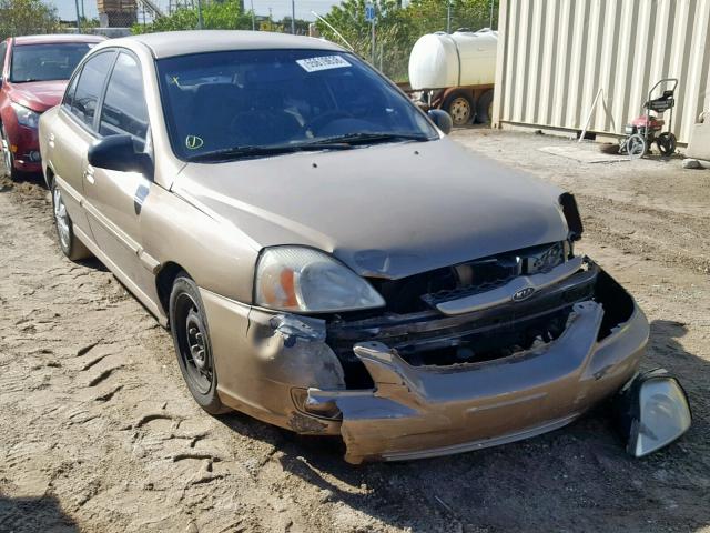 KNADC125256369533 - 2005 KIA RIO GOLD photo 1