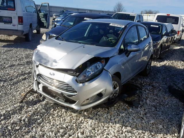 3FADP4TJXGM171585 - 2016 FORD FIESTA S SILVER photo 2