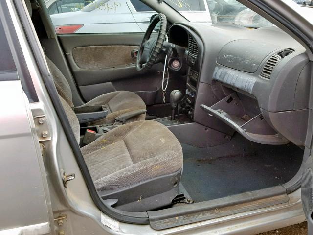 KNAFB121535245333 - 2003 KIA SPECTRA BA SILVER photo 5