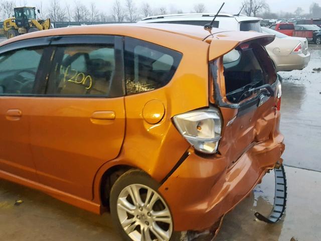 JHMGE88469S069264 - 2009 HONDA FIT SPORT ORANGE photo 9