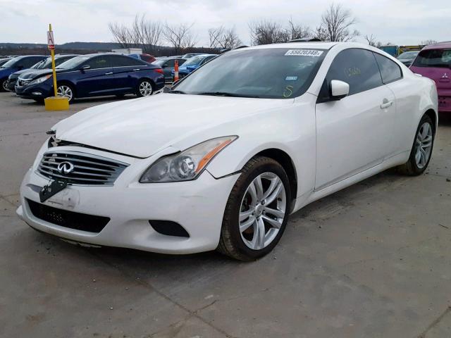 JN1CV6EL3AM150671 - 2010 INFINITI G37 WHITE photo 2