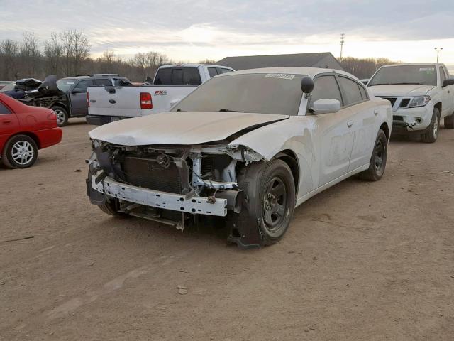 2C3CDXAGXFH732585 - 2015 DODGE CHARGER PO WHITE photo 2