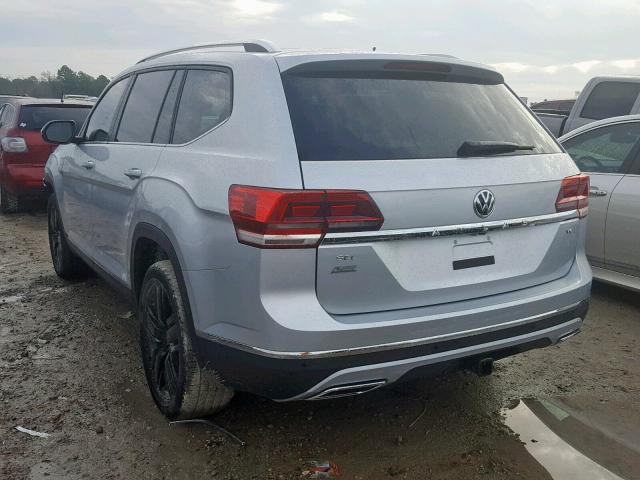 1V2ER2CA7JC532775 - 2018 VOLKSWAGEN ATLAS SEL Gümüş foto 3