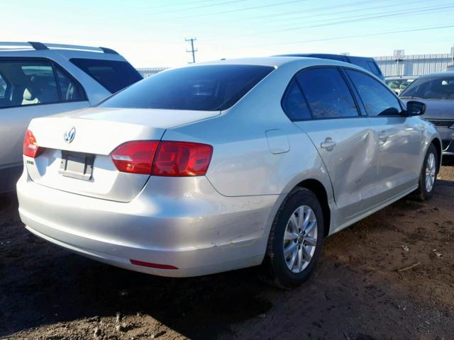 3VW2K7AJ1CM304407 - 2012 VOLKSWAGEN JETTA BASE SILVER photo 4