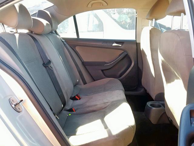 3VW2K7AJ1CM304407 - 2012 VOLKSWAGEN JETTA BASE SILVER photo 6