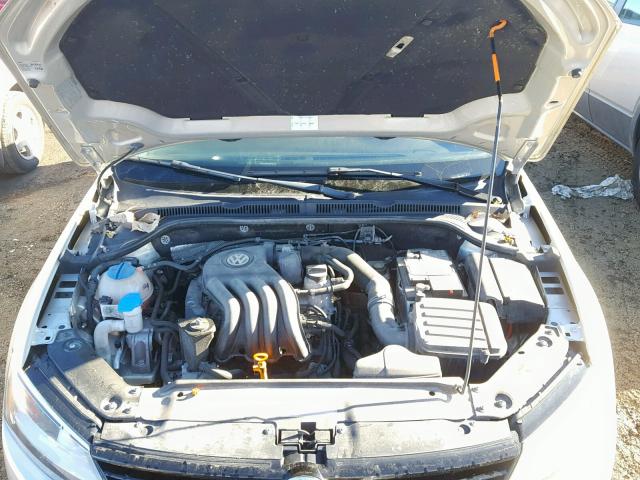 3VW2K7AJ1CM304407 - 2012 VOLKSWAGEN JETTA BASE SILVER photo 7