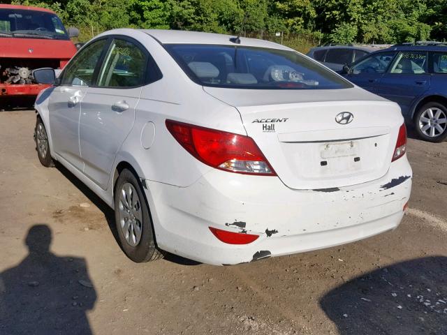 KMHCT4AE6GU120342 - 2016 HYUNDAI ACCENT SE WHITE photo 3