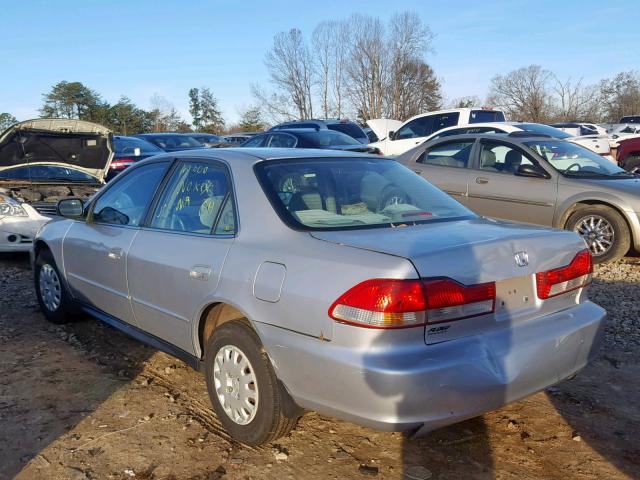 1HGCF86652A031216 - 2002 HONDA ACCORD VAL SILVER photo 3