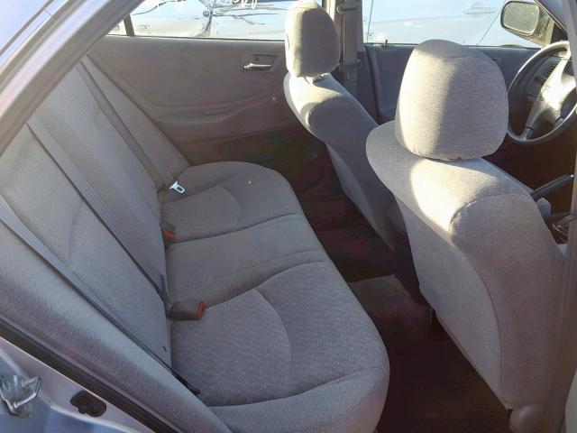 1HGCF86652A031216 - 2002 HONDA ACCORD VAL SILVER photo 6