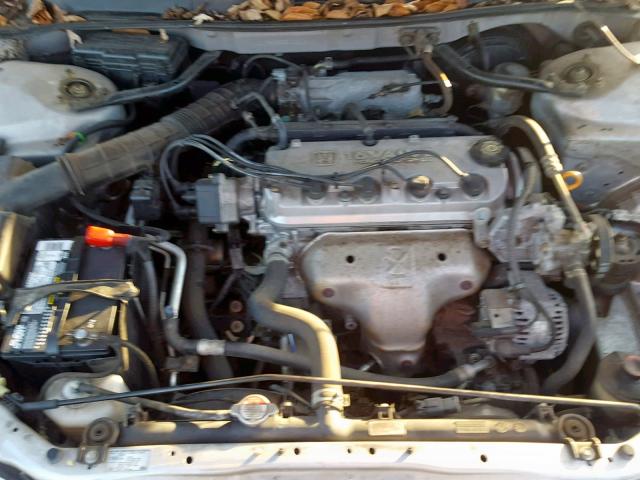 1HGCF86652A031216 - 2002 HONDA ACCORD VAL SILVER photo 7