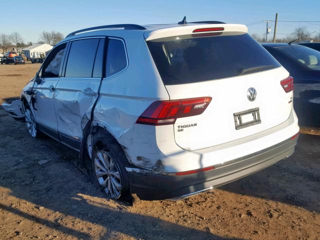 3VV2B7AX9JM172227 - 2018 VOLKSWAGEN TIGUAN SE WHITE photo 3