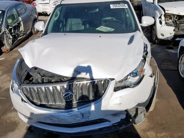 5GAKVCKD6HJ119190 - 2017 BUICK ENCLAVE WHITE photo 7