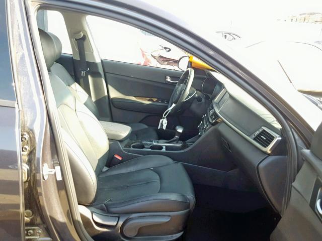 5XXGU4L33JG232978 - 2018 KIA OPTIMA EX CHARCOAL photo 5