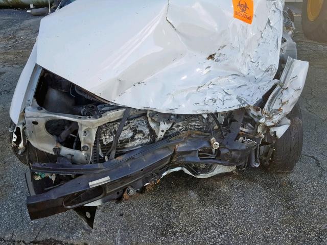 4N2DN1118WD802570 - 1998 NISSAN QUEST XE WHITE photo 7