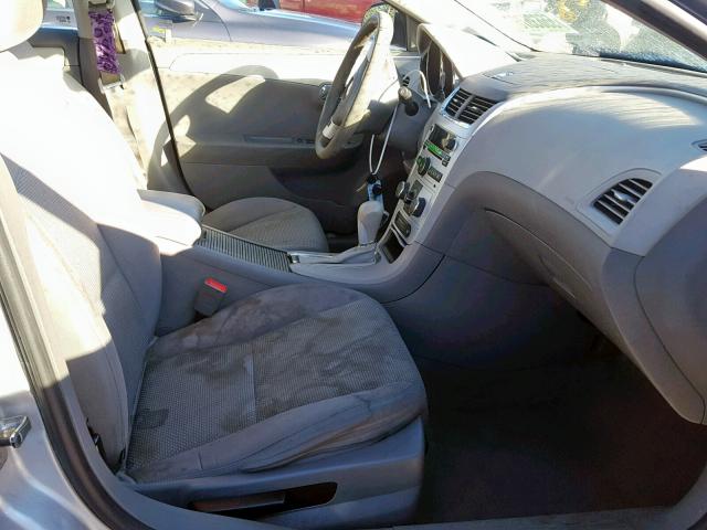 1G1ZA5EU3BF147080 - 2011 CHEVROLET MALIBU LS 银色 照片 5