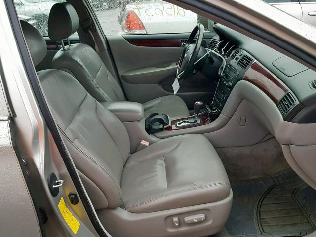 JTHBA30G140018676 - 2004 LEXUS ES 330 GOLD photo 5