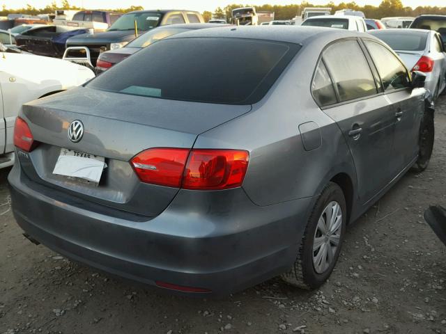 3VW2K7AJ6EM405350 - 2014 VOLKSWAGEN JETTA BASE Մոխրագույն լուսանկար 4