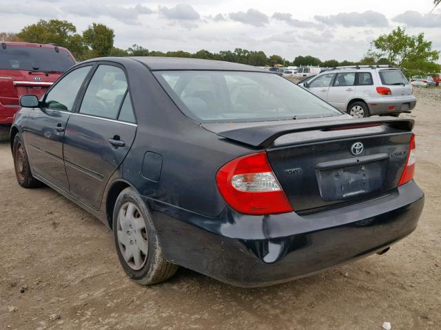 JTDBE32K920053051 - 2002 TOYOTA CAMRY LE BLACK photo 3