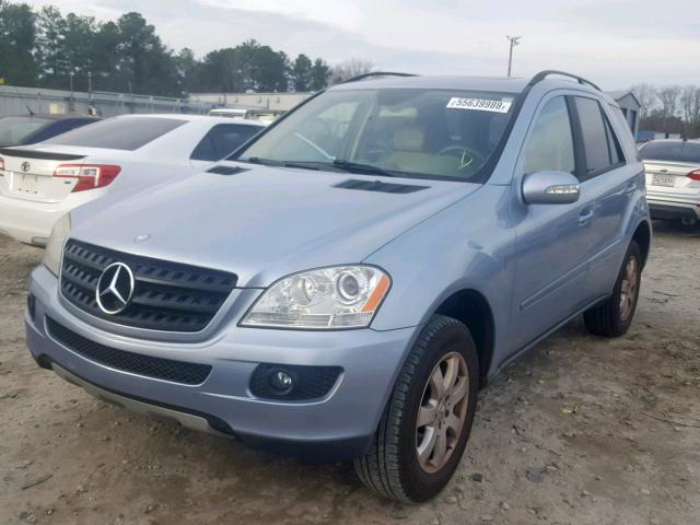 4JGBB86EX6A090275 - 2006 MERCEDES-BENZ ML 350 BLUE photo 2