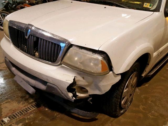 5LMEU78H03ZJ11654 - 2003 LINCOLN AVIATOR 白色 照片 9
