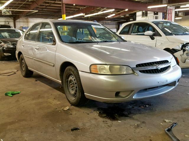 1N4DL01D0YC205943 - 2000 NISSAN ALTIMA XE SILVER photo 1