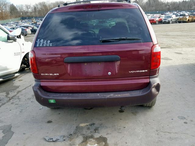 1C8GJ25392B580154 - 2002 CHRYSLER VOYAGER BURGUNDY photo 9