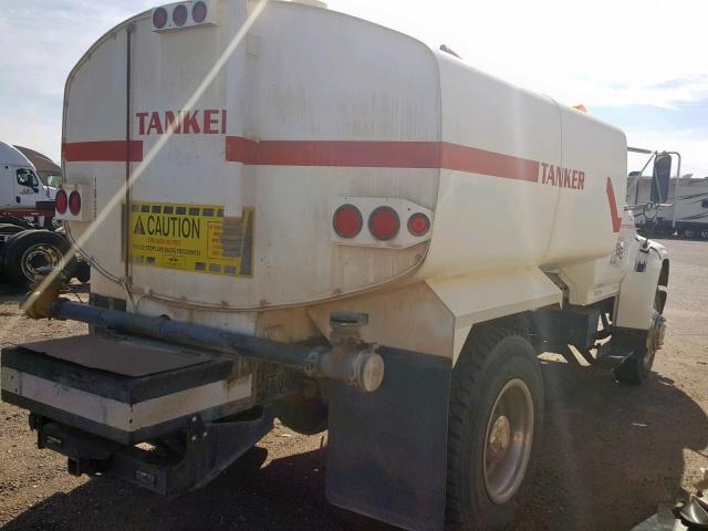 1FDXF80C3VVA22229 - 1997 FORD F800 WHITE photo 4