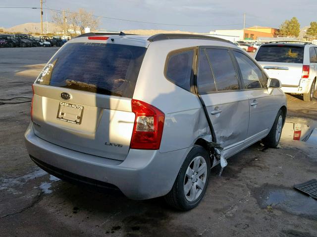 KNAFG526987151553 - 2008 KIA RONDO LX SILVER photo 4