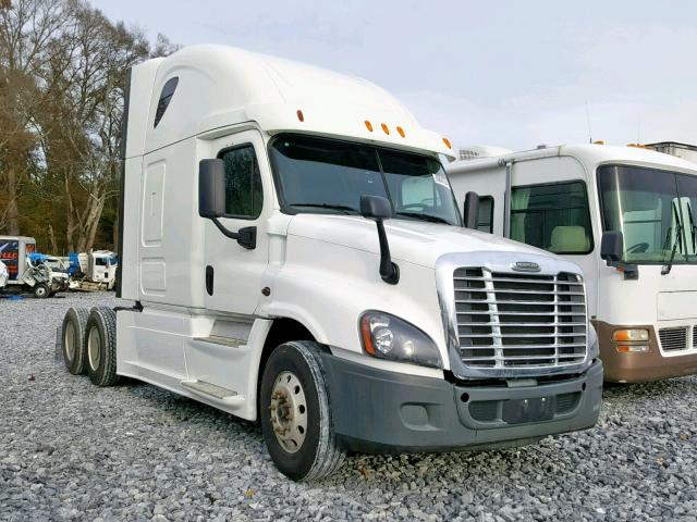 3AKJGLBG4GSHV1879 - 2016 FREIGHTLINER CASCADIA 1 WHITE photo 1