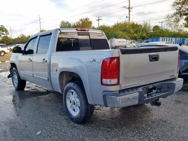 2GTEK13MX71505322 - 2007 GMC NEW SIERRA SILVER photo 3