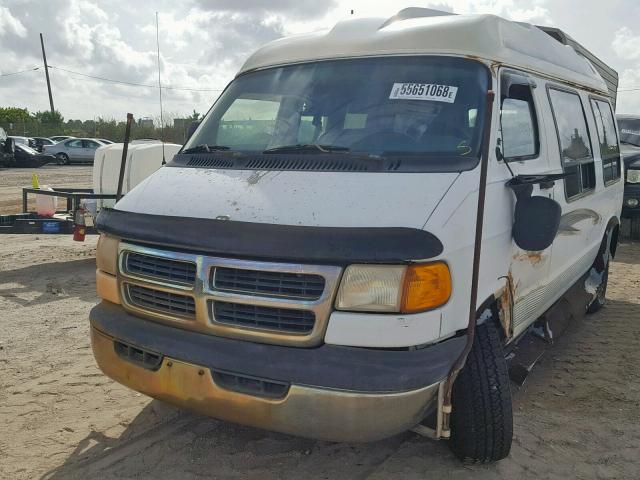 2B6HB11Z5WK160905 - 1998 DODGE RAM VAN B1 WHITE photo 2