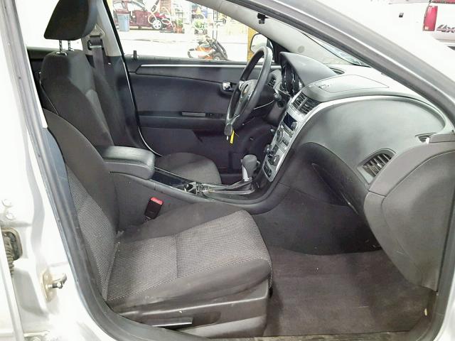 1G1ZC5E14BF331735 - 2011 CHEVROLET MALIBU 1LT SILVER photo 5