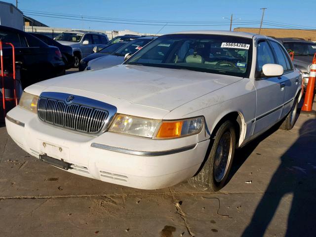 2MEFM75W4WX633257 - 1998 MERCURY GRAND MARQ WHITE photo 2