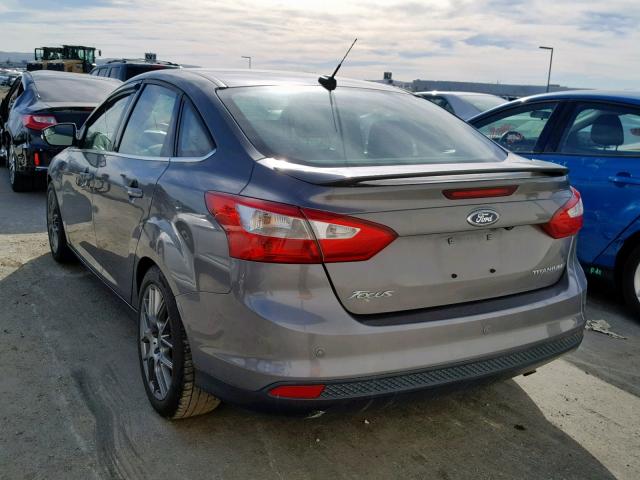 1FADP3J21EL355530 - 2014 FORD FOCUS TITA GRAY photo 3