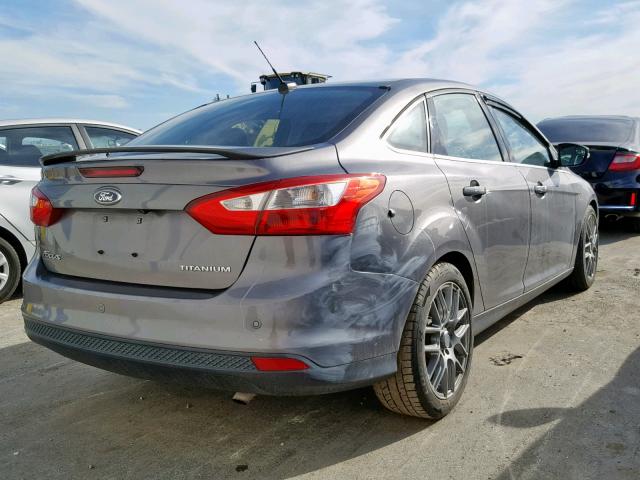 1FADP3J21EL355530 - 2014 FORD FOCUS TITA GRAY photo 4